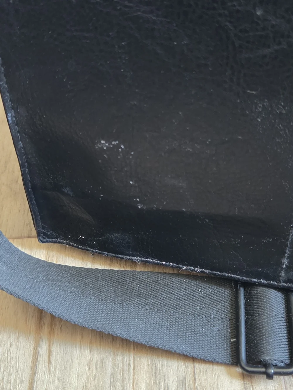 Beis Black Leather Tote Bag - Designer-Inspired Women's Shoulder Bag - Picture 11 of 13